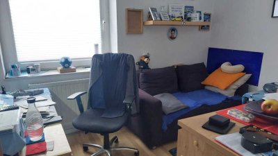 Feldmark! Sehr schöne, helle 3,5 Raum Wohnung mit Balkon & Garage