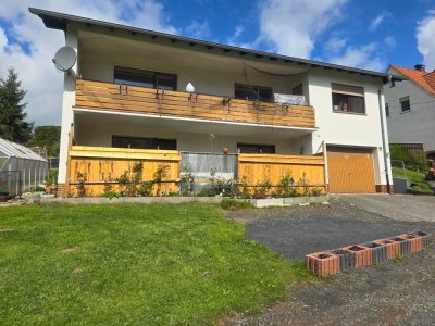 Wohnen am Waldrand in ruhiger Lage, modernisiertes 1-2 Familienhaus, Platz für die ganze Familie