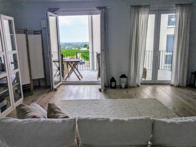 2019 Neubau KFW Haus: 90m2 2 Zimmer Whg mit hochwertiger Ausstattung + Balkon + Rheinebenenblick