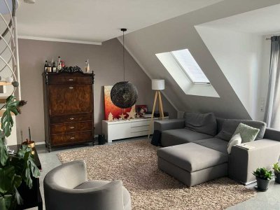 Absolute Rarität: Traumhafte 4-Zimmer-DG-Maisonette-Wohnung im Zentrum von Köngen mit Garage+Balkon