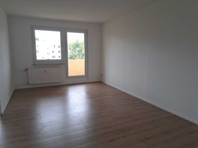 3-Zimmer-Wohnung mit EBK und Balkon