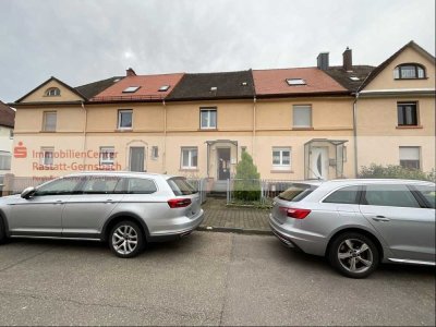 Charmantes Reihenmittelhaus mit idyllischem Garten – sofort bezugsfrei!