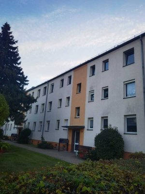 Erstbezug: Preiswerte 1,5-Zimmer-DG-Wohnung in Frohburg