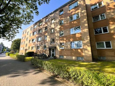 2-Zimmer-Wohnung mit sonnigem Balkon in Garstedt