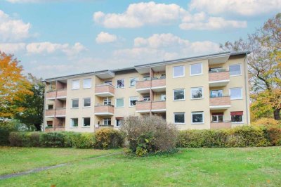 Bezugsfrei: 2-Zi.-ETW mit Balkon und Gemeinschaftsparkplatz im gefragten Steglitz-Zehlendorf