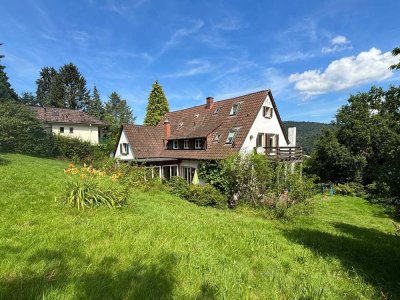 Zweifamilienhaus in sonniger Lage HD-Schlierbachs mit großem Garten