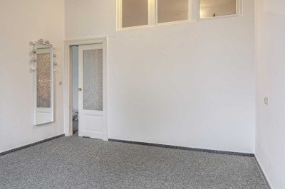 Geräumige 2-Zimmer-Wohnung mit Einbauküche - mitten in Rendsburg mit Blick auf den Stadtsee