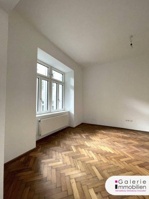 Großer, westseitiger Balkon - Erstbezugsgarconniere