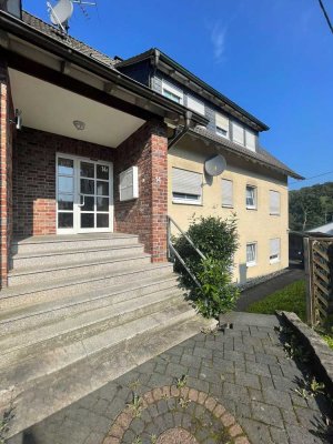 Helle 4-Zimmer-Wohnung mit Balkon und Stellplatz in Wiehl zu vermieten!