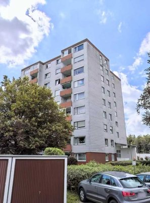 Zentrale 3,5 Zimmer Wohnung mit Balkon und Garage