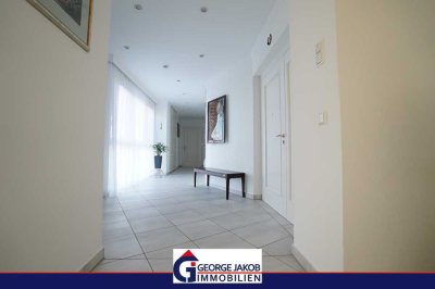 GEORGE JAKOB IMMOBILIEN: Modernes Penthouse in Besigheim!