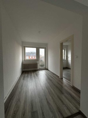 Helle Wohnung mit Balkon