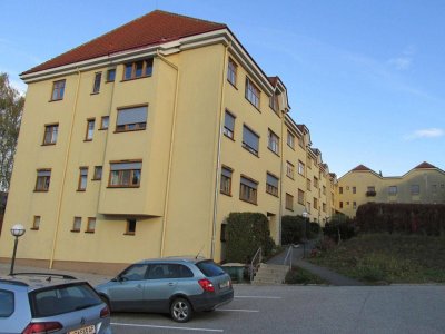 schöne gepflegte 3 Zimmer Wohnung 75m2