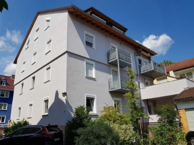 Neu renovierte 4 Zimmer ETW im 1.OG mit großem Südbalkon in DA-Mitte