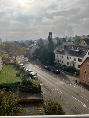 Weitläufiger Blick von großem Südbalkon