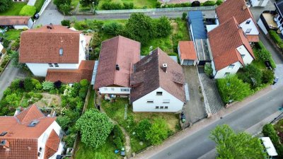 Charmante Doppelhaushälfte in Klingenmünster