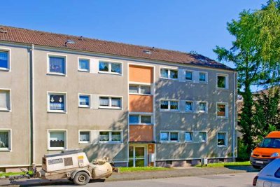 Renovierte und modernisierte Balkonwohnung in ruhiger Familiensiedlung