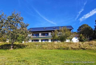 Bergdorf Waldhäuser - schönes Zweifamilienhaus mit grandiosem Fernblick!!!