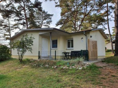 Ferienhaus in Plau am See, Ferienbungalow am Plauer See mit Liegeplatz + Boot,  ggf. + Garage im Ort