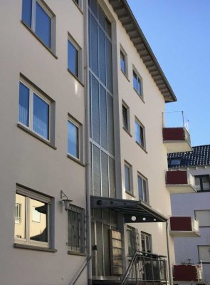 2 ZKB mit Balkon im Kurviertel KH