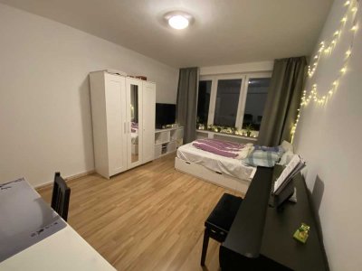 WG geeignete 2,5-Zimmer-Wohnung in zentraler Lage