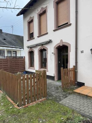 Fell a.d. Mosel - seniorengerechte EG Wohnung - 2 Zi-Kü-Bad und Terrasse