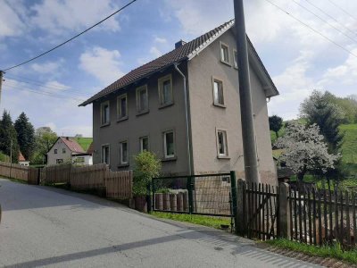 5-Zimmer-Einfamilienhaus mit Nebengelage in Neustadt i. Sa./OT Krumhermsdorf