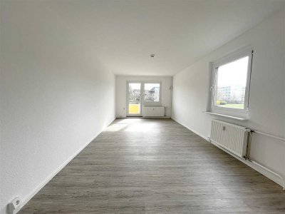 Moderne 4-Raumwohnung mit Balkon!