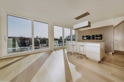 Exklusives Penthouse: Klimatisiert, 3 Bäder, 5 Zimmer, Kamin & Gemeinschaftssauna, 360 Grad Terrasse