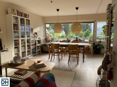 GROßGARCONIERE MIT BALKON IN BELIEBTER LAGE HERRNAU