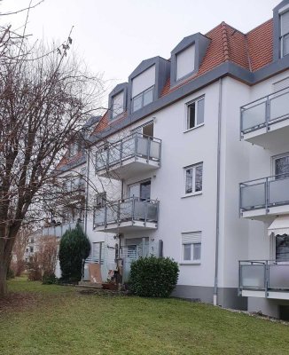 Sonnige, moderne 2,5-Zimmer-Wohnung mit Balkon in Ehingen (Donau)