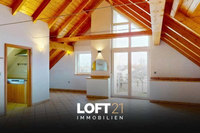 ** Lichtdurchflutete Dachgeschosswohnung mit Balkon und Studio im Ingolstädter Süden **