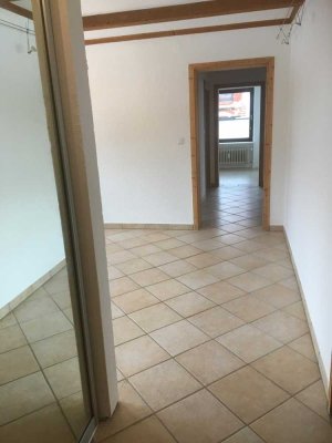 Schöne 4-Zimmer Wohnung mit gehobener Ausstattung und Balkon in Miesbach