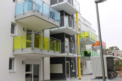 2 - Zi - Luxus- Studentenapartment mit EBK in Karlsruhe-Oststadt.