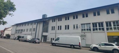 IMA-Immobilien bietet eine 2 Zimmer Wohnung im Zentrum von Lahr