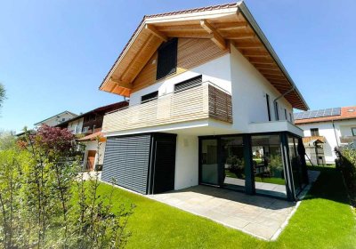 Smart Living: Großes, modernes Einfamilienhaus mit erstklassiger Ausstattung in ruhiger Familienlage