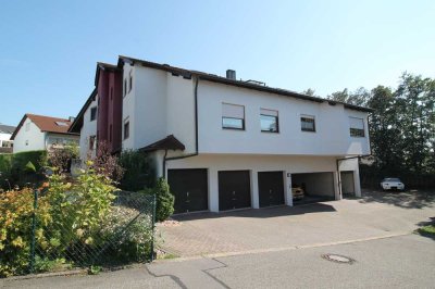 *** Großzügige 3-Zimmerwohnung mit Balkon und Garage ***