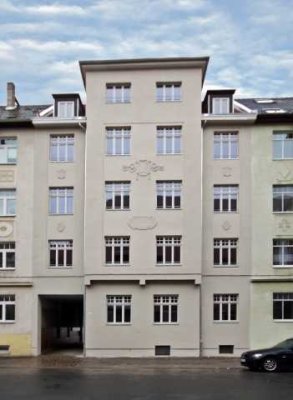 ** Traumhafte 2 RWG im 1. OG -GARAGE- FUßBODENHEIZUNG - DUSCHE - BALKON - WE 02 **