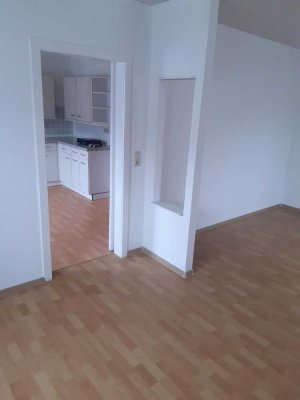 NEU RENOVIERT - 3-Zimmer-Wohnung in Steinach - Sonneberg zu vermieten