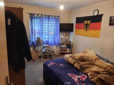 Erdgeschosswohnung  2 Zimmer mit Balkon