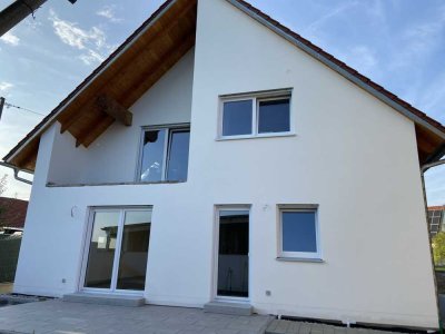 Neubauwohnung mit Loggia und Galerie in Unterglauheim