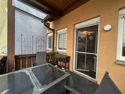 Maisonette-Wohnung mit Balkon und Stellplatz in praktischer Lage