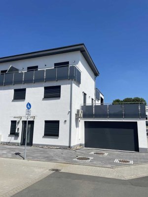 Neubau Doppelhaushälfte zu vermieten