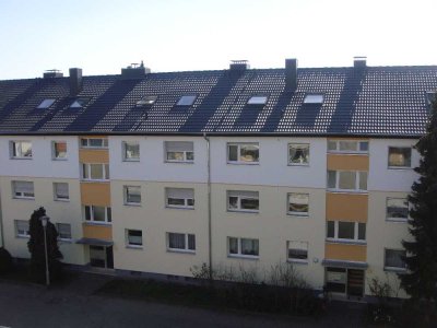 Sanierte 3 ZKB-Wohnung mit Balkon in MA-Rheinau