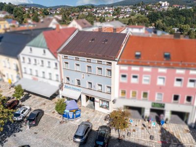 Top Citylage -  Attraktives historisches Geschäftsgebäude im Herzen von Viechtach