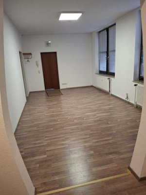 4-Zimmer-Wohnung mit EBK in Meerbusch