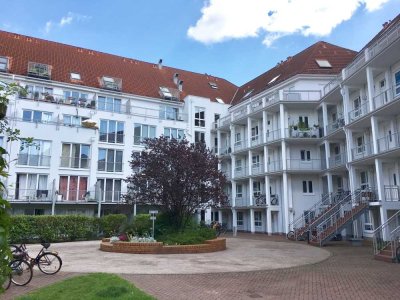 Terrassenwohnung mit zwei Zimmern und Tiefgaragenstellplatz in HH-Bahrenfeld