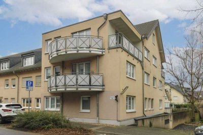 Haus-im-Haus-Flair in Hürth: 4-Zi-Maisonettewohnung mit 3 Balkonen u. 2 TG Plätze