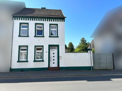 kleines Haus mit GROSSEM Grundstück,  Zülpich-Innenstadt