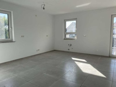 helle, gemütliche 3 Zimmer OG Wohnung